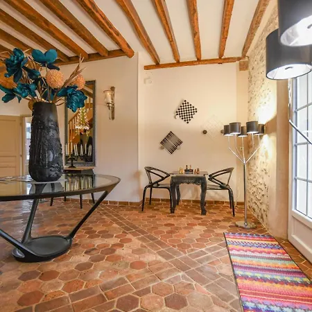 Kermajic 10 * Villiers-Saint-Georges